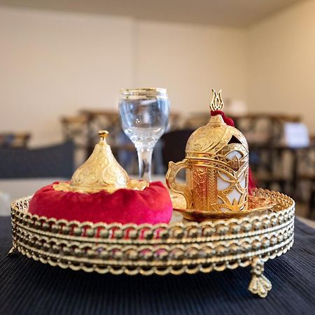 Nepliget Hotel بودابست المظهر الخارجي الصورة