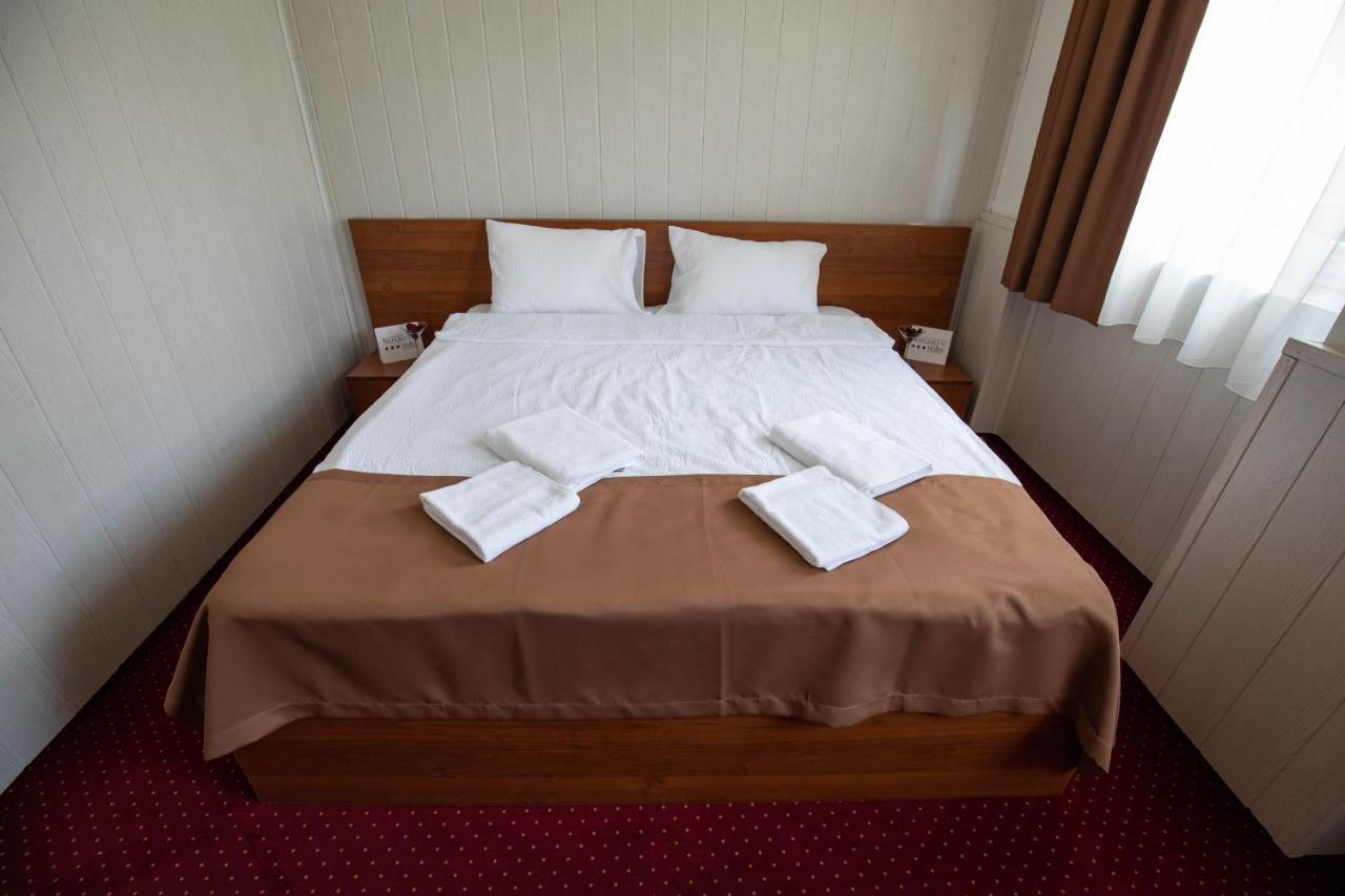 Nepliget Hotel بودابست المظهر الخارجي الصورة
